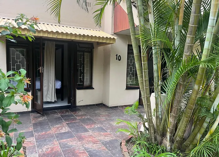 10 Lagoon Cabanas Ramsgate