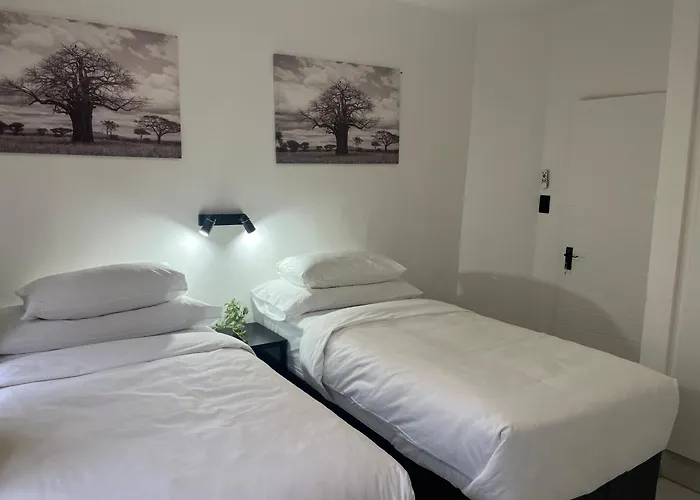 10 Lagoon Cabanas Ramsgate